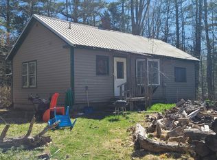 19 Bear Trap Hwy, Brooks, ME 04921