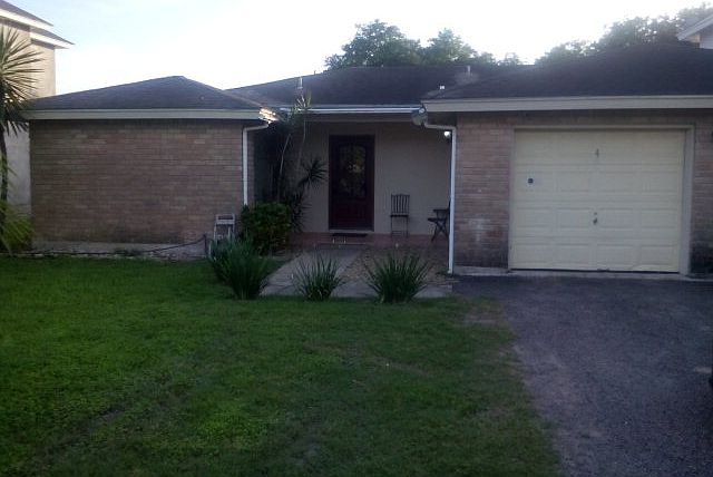 1st image of 609-4-4 Continental Dr