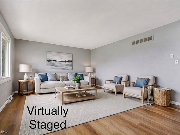 3rd image of 1923 Caroline Ave