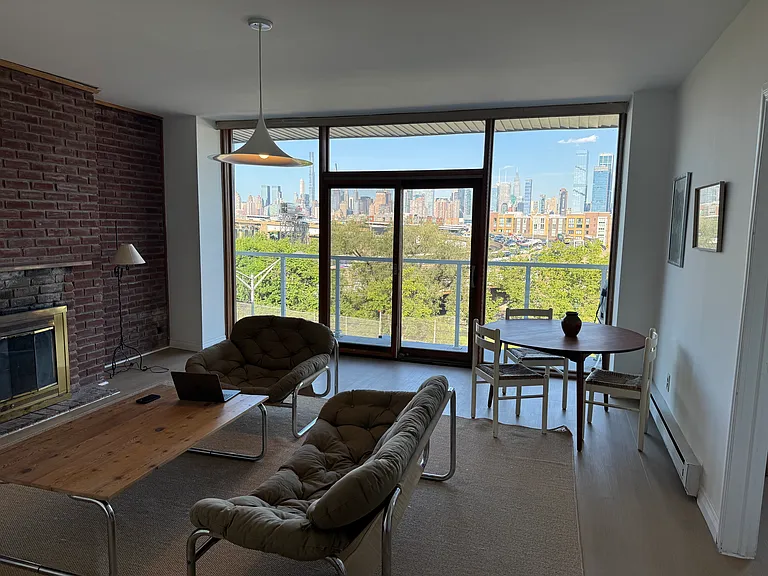 261 Park Ave #3 — Photo 11