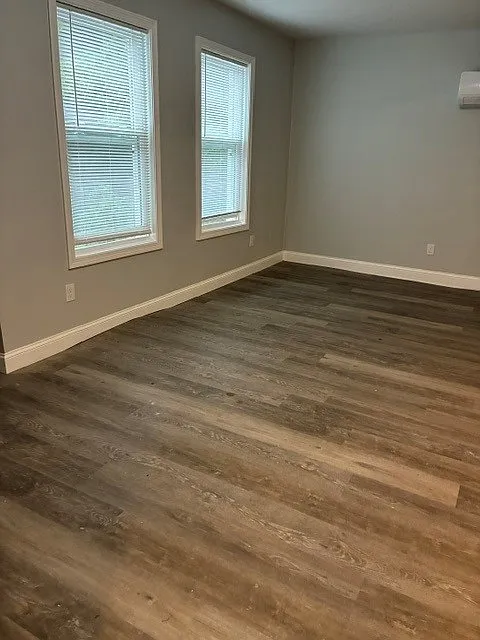 4 bed, $2,995 — Photo 1