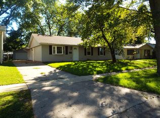 2124 E Eleanor Ave, Springfield, IL 62702