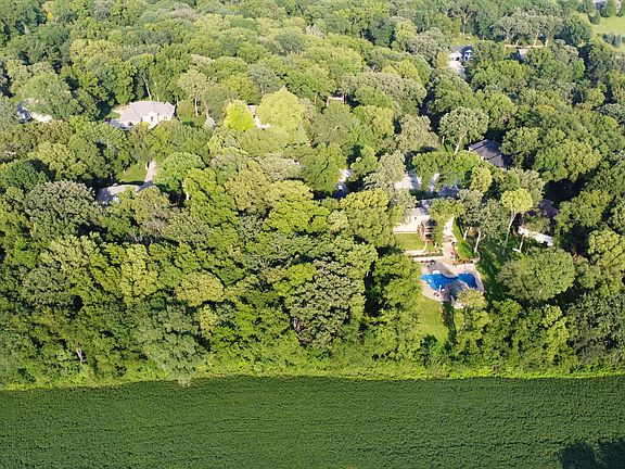 3rd image of 22610 Forrester Ln