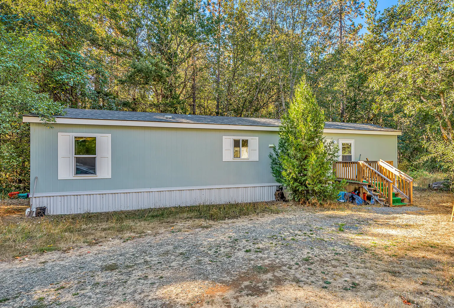 17550 Redwood Hwy photo 1