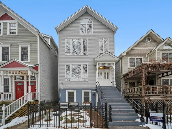 1339 W Barry Ave #2, Chicago, IL 60657