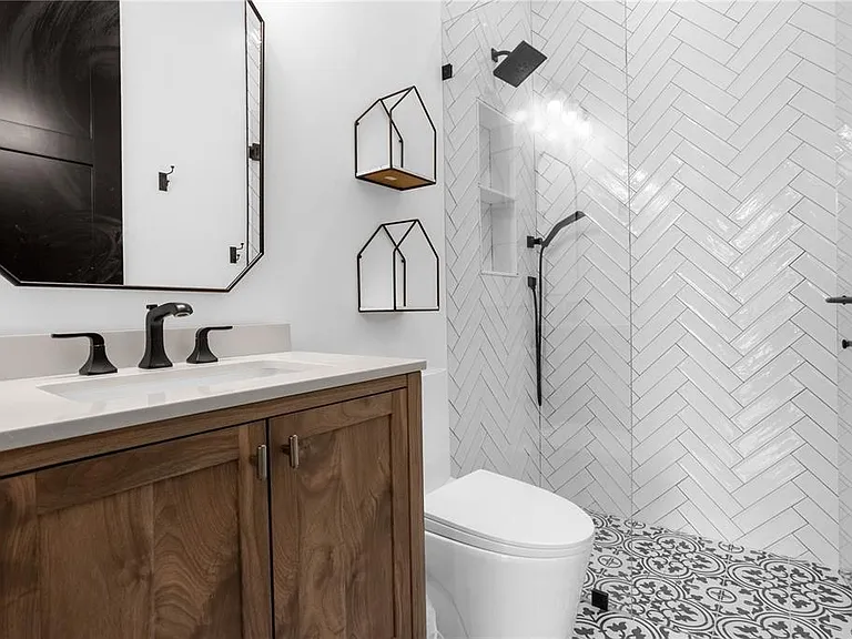 1814 Barker Dr — Photo 24