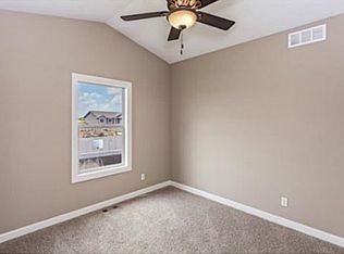 1303 W 14th Ave, Indianola, IA 50125
