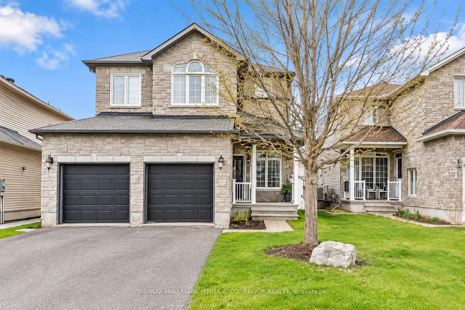 3 bed, $3,000 — Photo 1