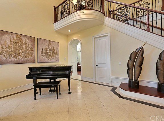 4th image of 329 San Miguel Dr