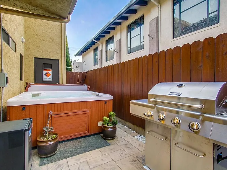 1753 Grand Ave #A — Photo 48