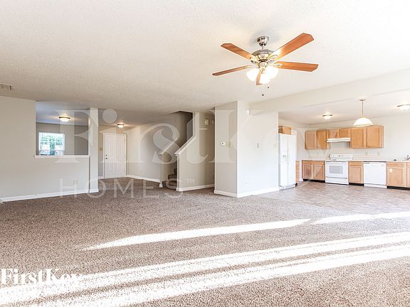 4th image of 6448 Front Point Dr