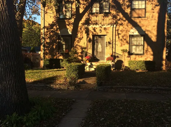 10640 S Hamilton Ave, Chicago, IL 60643