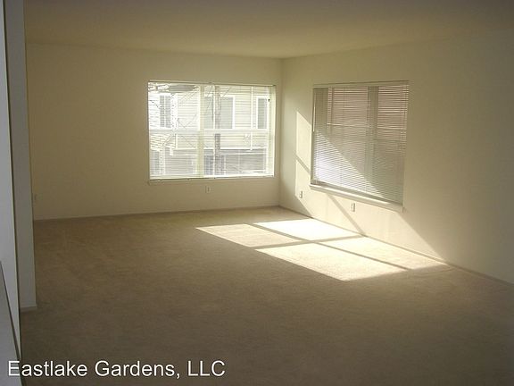 4th image of 3230 Eastlake Ave E APT 411