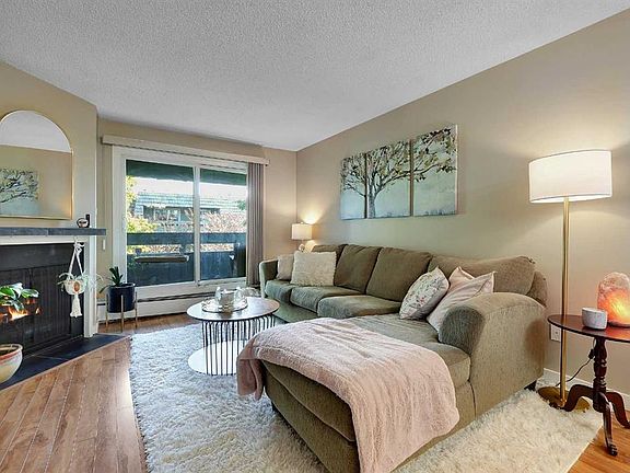 2nd image of 315 S Southampton Dr SW #4301