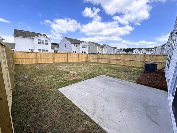 2nd image of 512 Purple Finch Rd