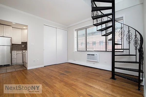 Rented by NextStopNY | media 17