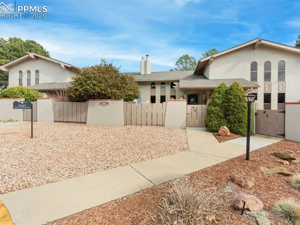 5208 Kissing Camels Dr APT F2, Colorado Springs, CO 80904