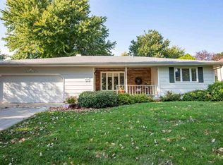 3460 Treesmill Dr, Manhattan, KS 66503