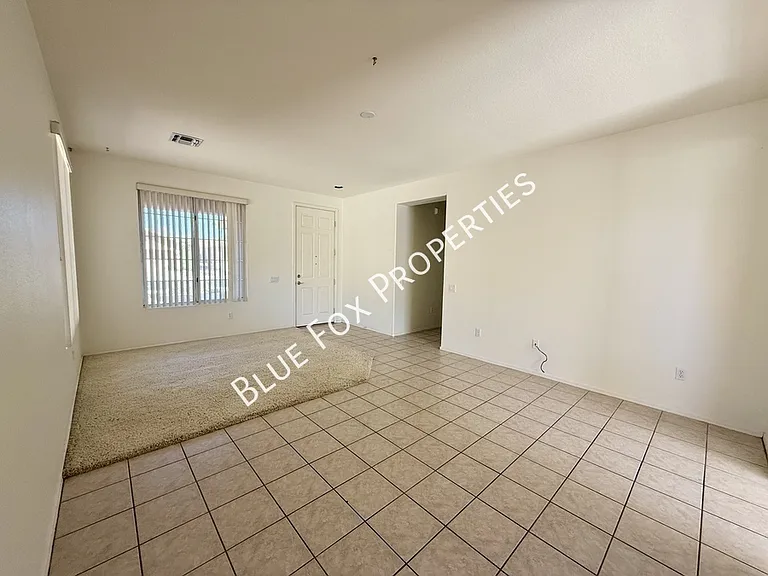 7992 W Cottonwood Wash Way — Photo 4