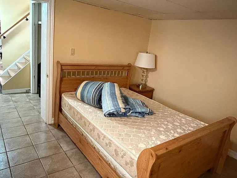 75 Crosland Dr #BASEMENT — Photo 7