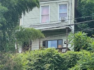 19 Mackey St, Pittsburgh, PA 15213