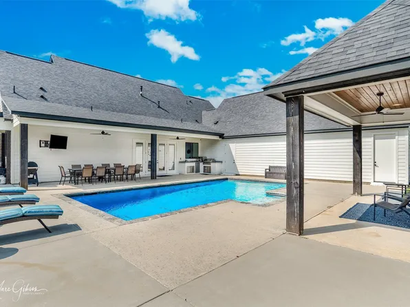 539 Bishop Pvt Dr, Stonewall, LA 71078