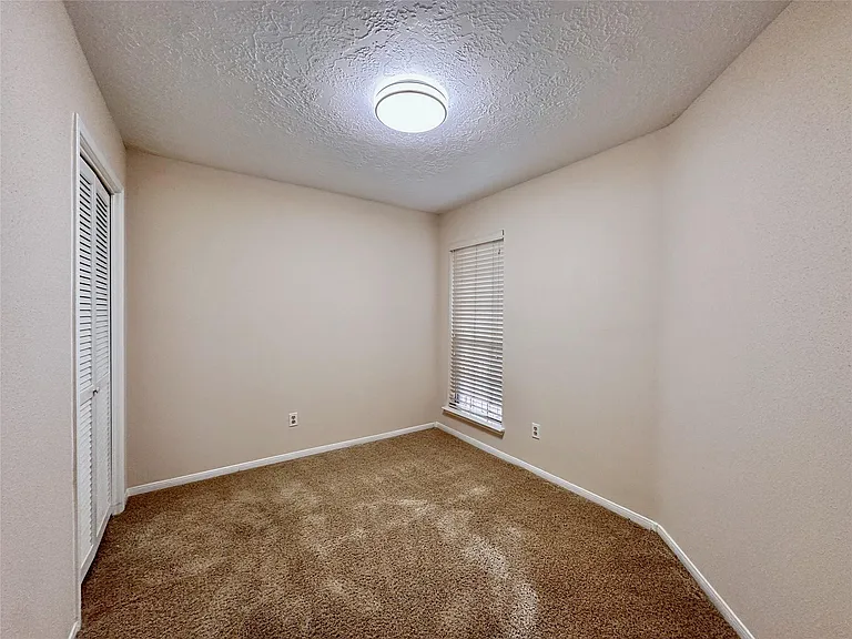 6437 Chatham Island Ln — Photo 25