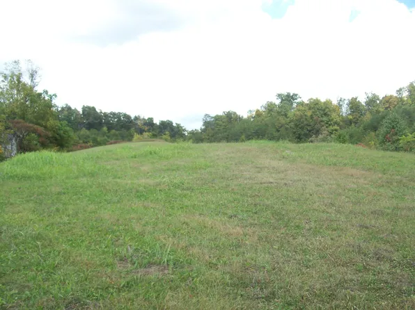 5754 Tazewell Hwy, Sneedville, TN 37869