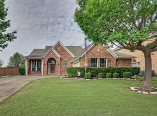 6773 Lakefront Dr, Grand Prairie, TX 75054