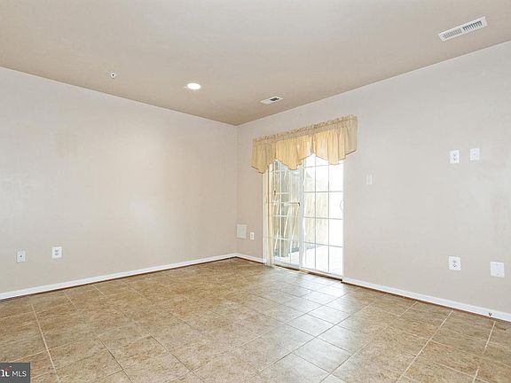 3rd image of 18263 Roy Croft Dr