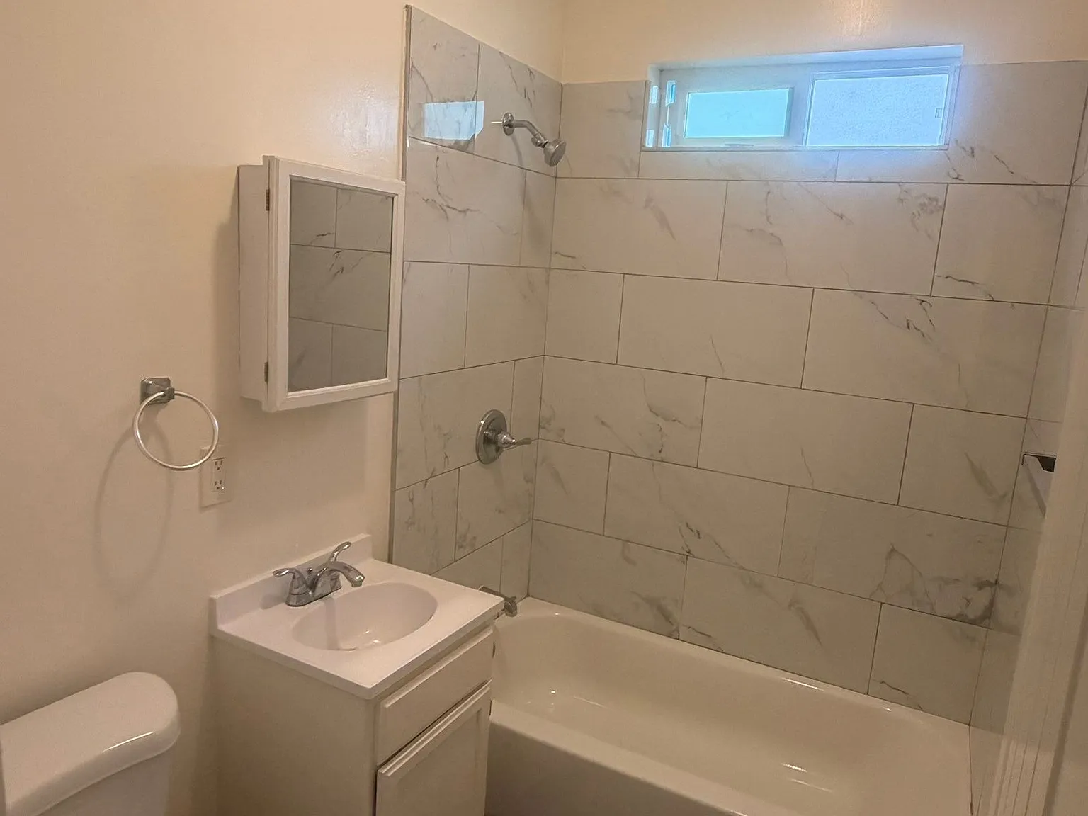 Studio, $1,300 — Photo 2