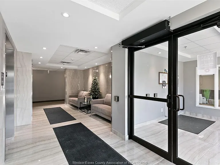 716 Brownstone Dr #205 — Photo 5
