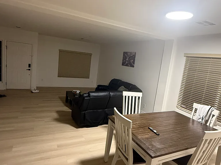 5080 Plymouth Bay Ct — Photo 5