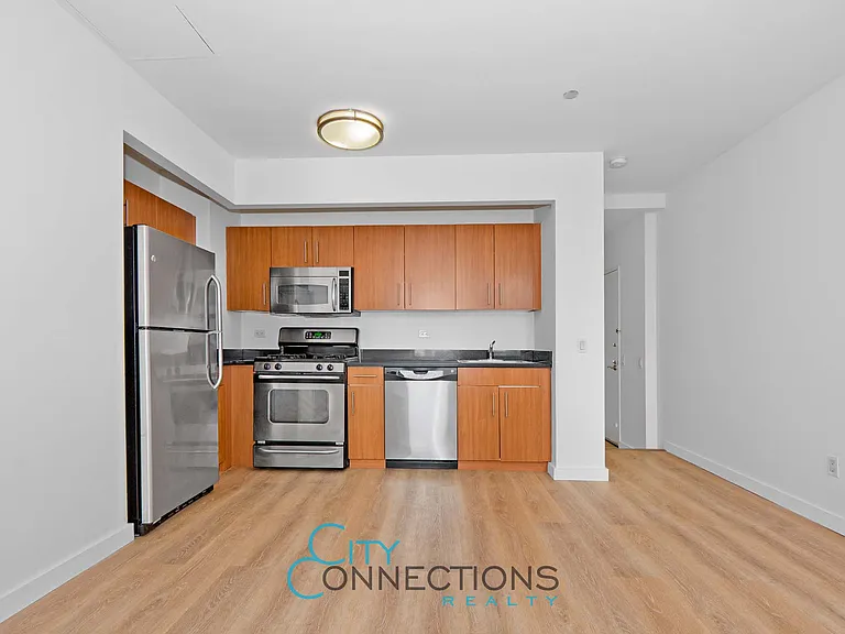 20 West St #14A — Photo 12