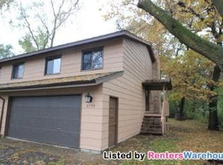 8158 Spring Lake Rd, Mounds View, MN 55112