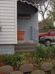 4th image of 7843 Olive Blvd
