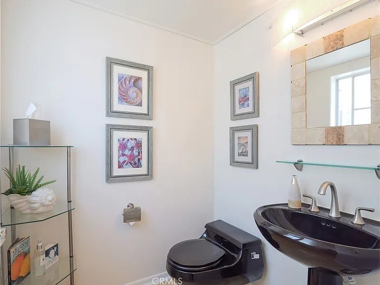 440 Marine Pl — Photo 18