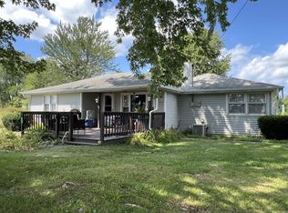 9257 Hagar Shore Rd, Watervliet, MI 49098