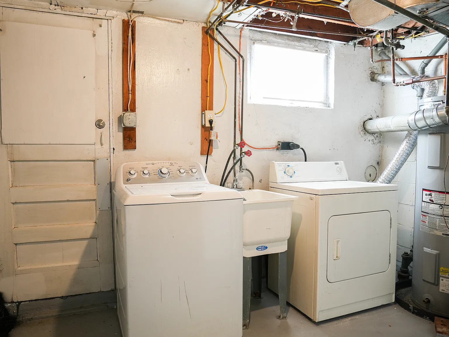 2 bed, 1.5 bath, $1,700 — Photo 4