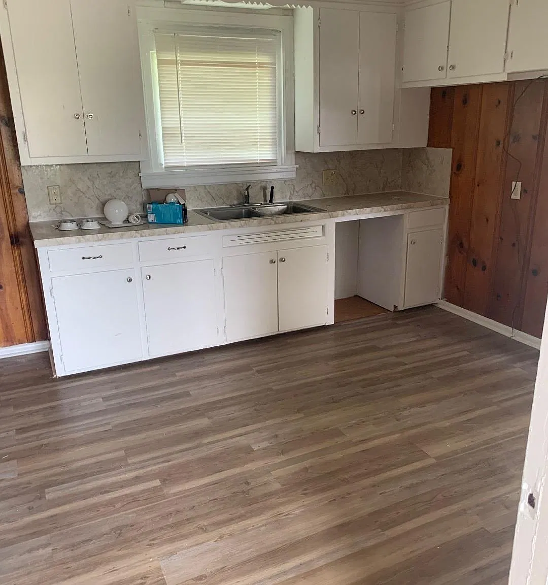 3 bed, 1700 sqft, $1,700 — Photo 4