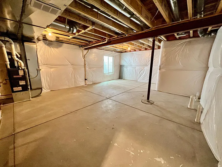 Basement - Unfinished
