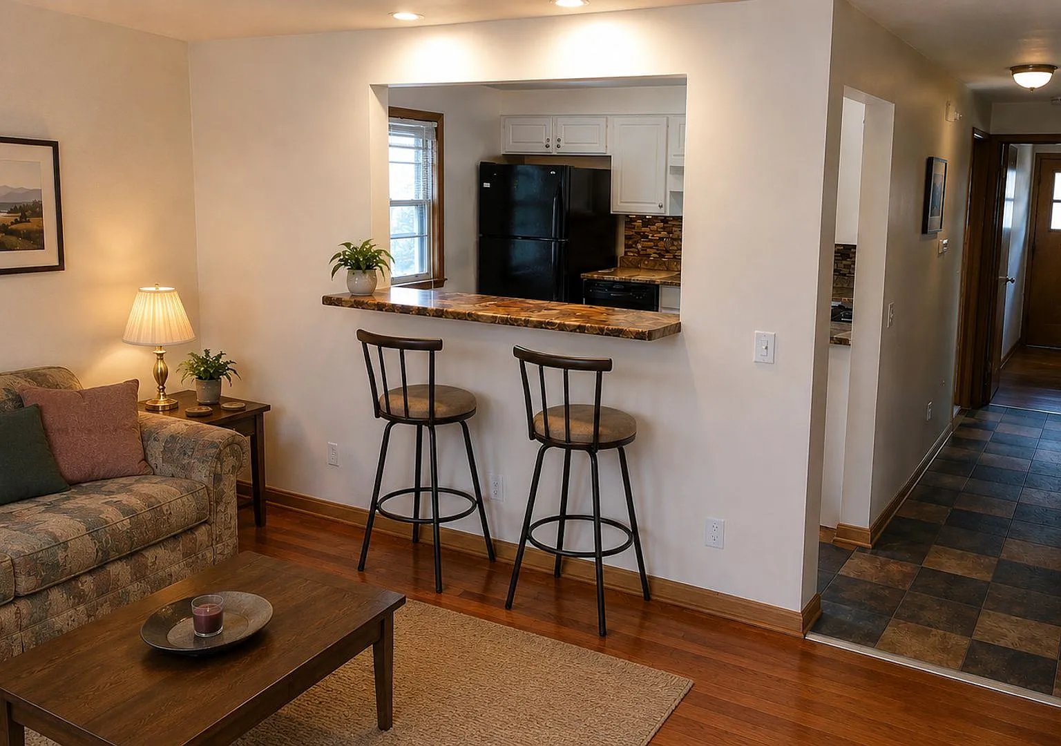 Midvale Apartments — Photo 3
