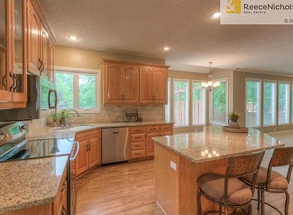 A new stainless steel stove, microwave and dishwasher stay with