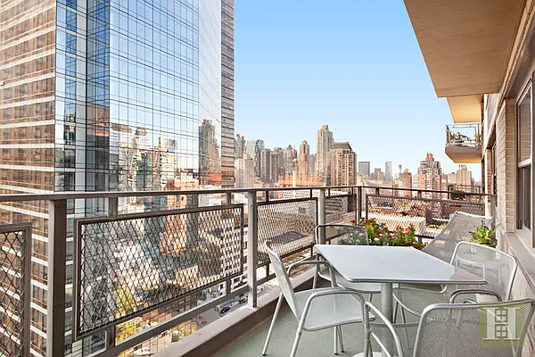 Sold by Halstead Real Estate | media 3