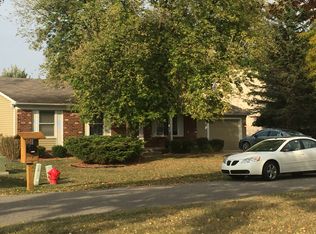 40872 Village Wood Rd, Novi, MI 48375