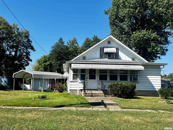 405 N Ida St, West Frankfort, IL 62896