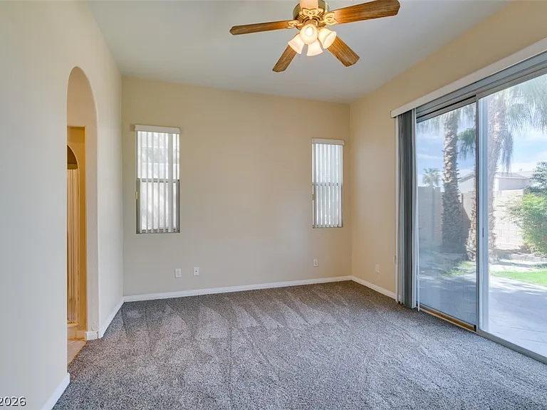 120 Woolman Rink Ave — Photo 30
