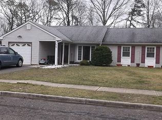 9 Briargrove Rd, Barnegat, NJ 08005