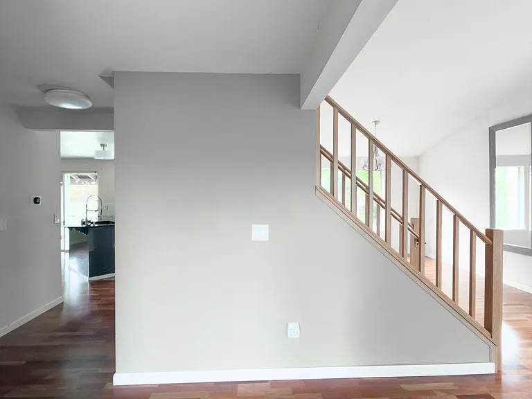 32709 19th Pl SW — Photo 1