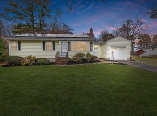 236 Village St, Medway, MA 02053